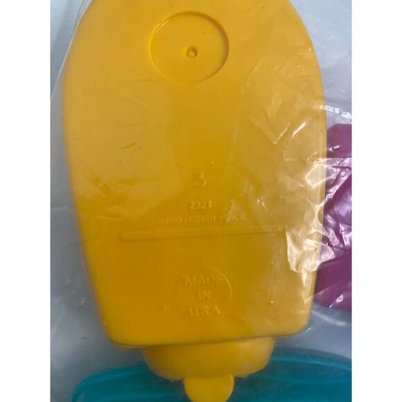 Vintage 1989 Fisher Price Interlocking Bath Toys Boats Cups NEW - Picture 2 of 3